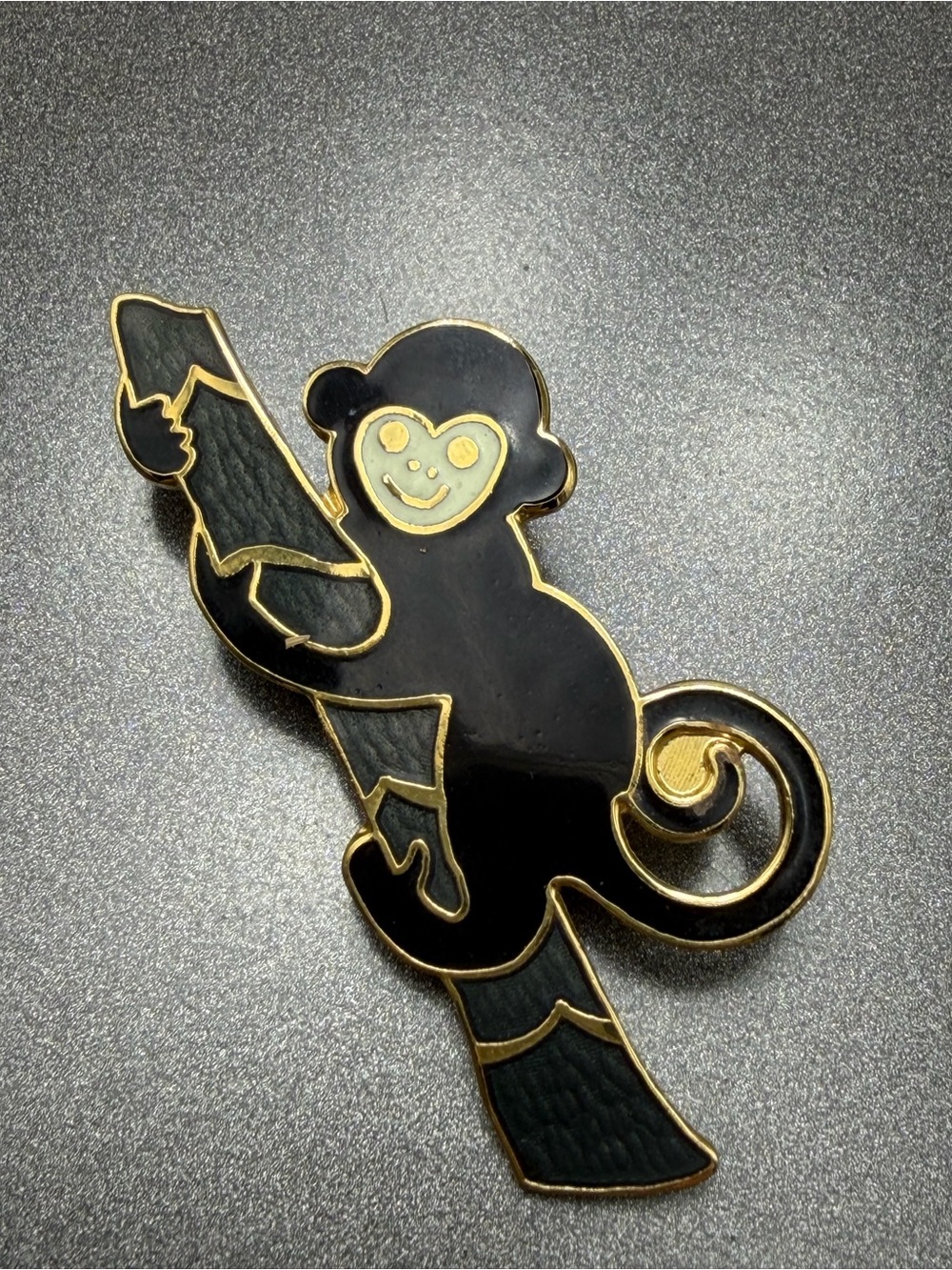 Vintage Cloisonné Monkey brooch #cz545
